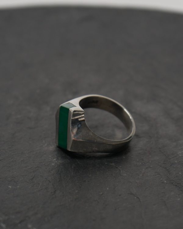 Silver Ring w/ Malachite / size: 11.5 - Image 2